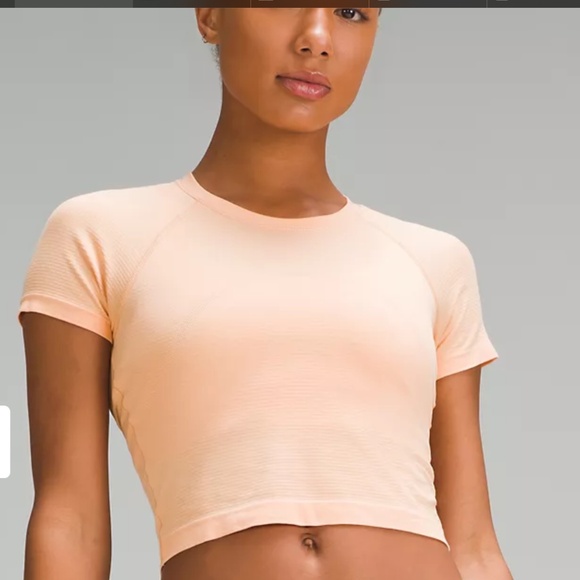 Lululemon Swiftly Tech Cropped Short-Sleeve Shirt 2.0 in peach Bellini size 0 - Picture 1 of 3